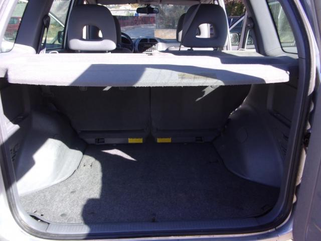 Toyota Rav4 image 6