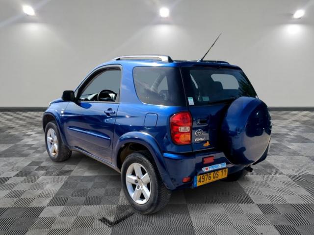 Toyota Rav4 image 8