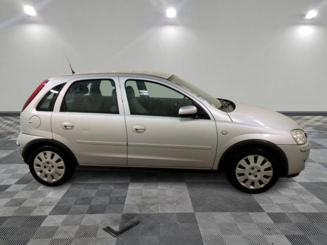 Opel Corsa image 2