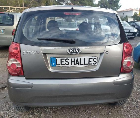 Kia Picanto image 1