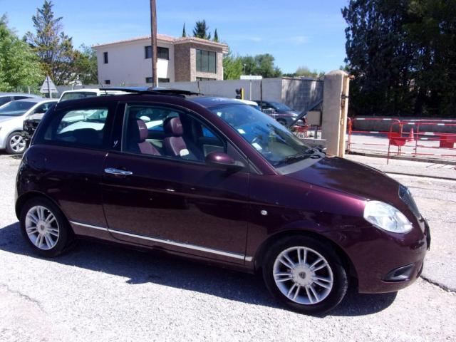 Lancia Ypsilon image 6