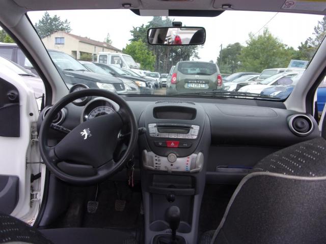 Peugeot 107 image 2