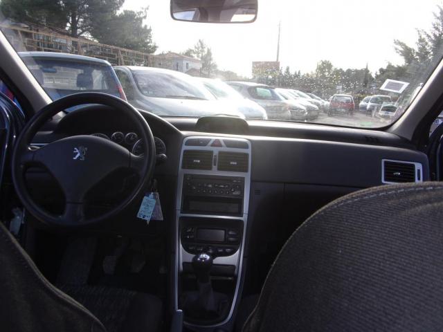 Peugeot 307 image 8
