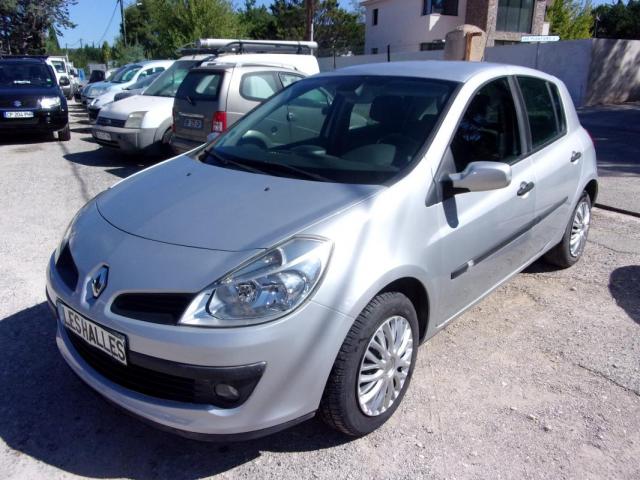 Renault Clio image 1