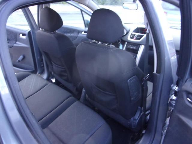 Peugeot 207 image 4