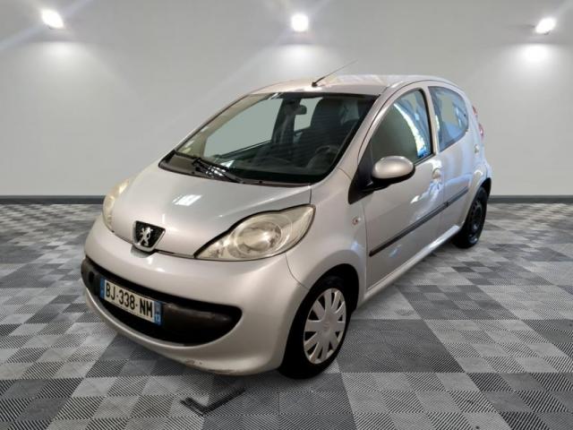 Peugeot 107 image 2
