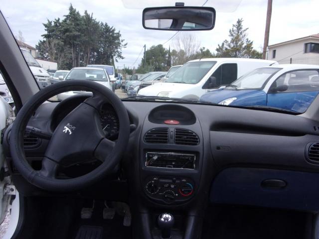 Peugeot 206 image 3