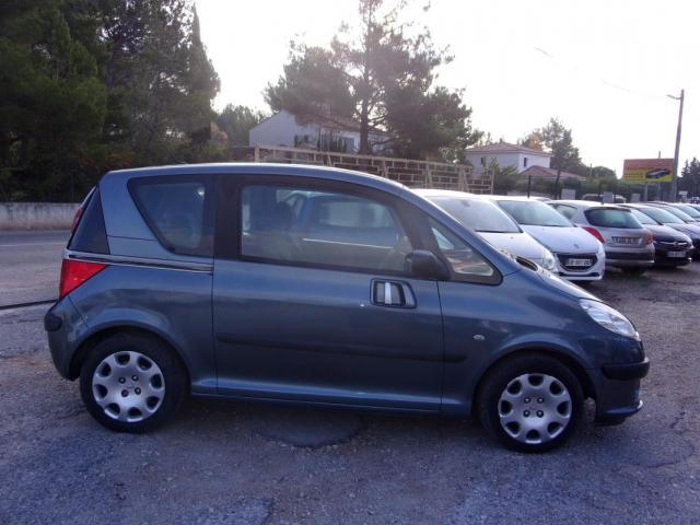 Peugeot 1007 1,6 16v Tronic Dolce Boite Auto