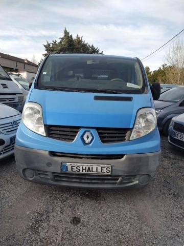 Renault Trafic image 2