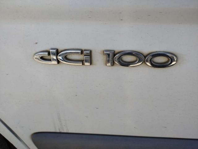 Renault Trafic image 2