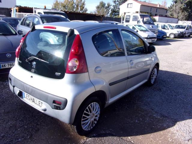 Peugeot 107 image 7