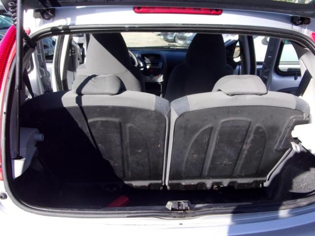 Peugeot 107 image 4