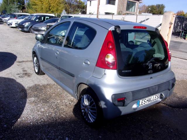 Peugeot 107 image 1