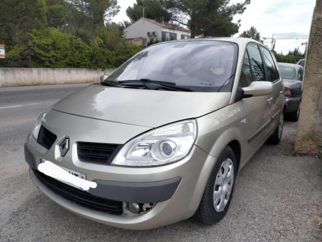 Renault Scénic image 1
