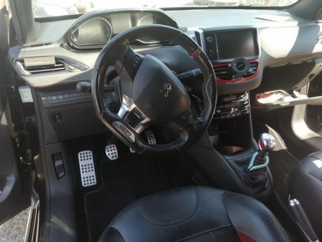 Peugeot 208 image 3