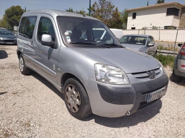 Peugeot Partner image 2