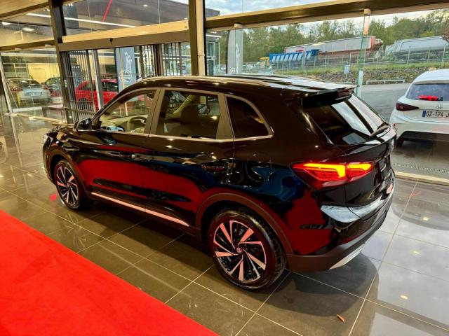 Mg Zs image 8