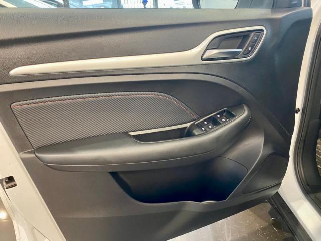 Mg Zs image 7