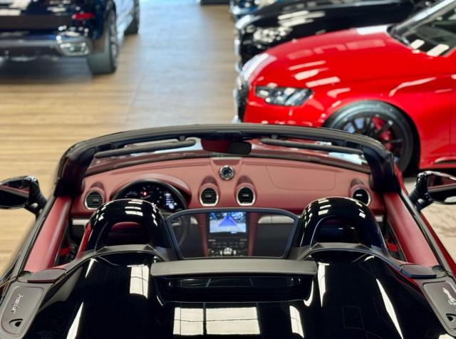 Porsche 718 Boxster image 1