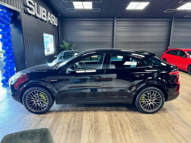 Porsche Cayenne Coupé image 9