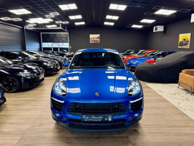 Porsche Macan image 9