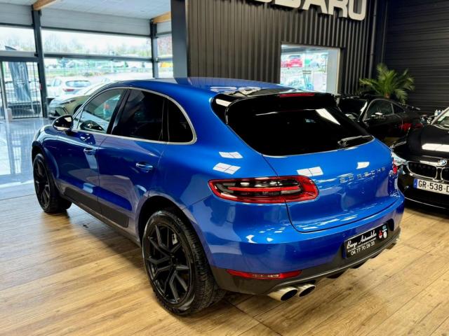 Porsche Macan image 2