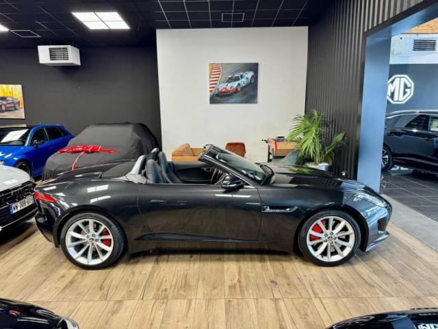 Jaguar F-Type image 4