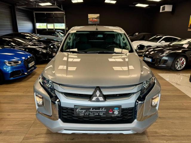 Mitsubishi L200 image 7