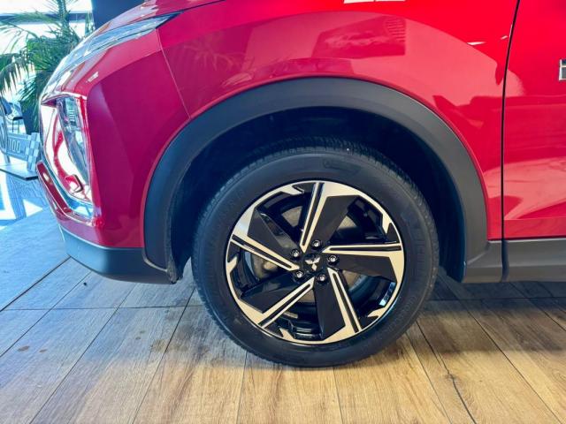 Mitsubishi Eclipse Cross image 3