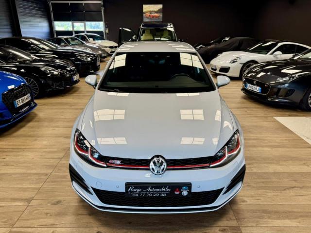 Volkswagen Golf image 4