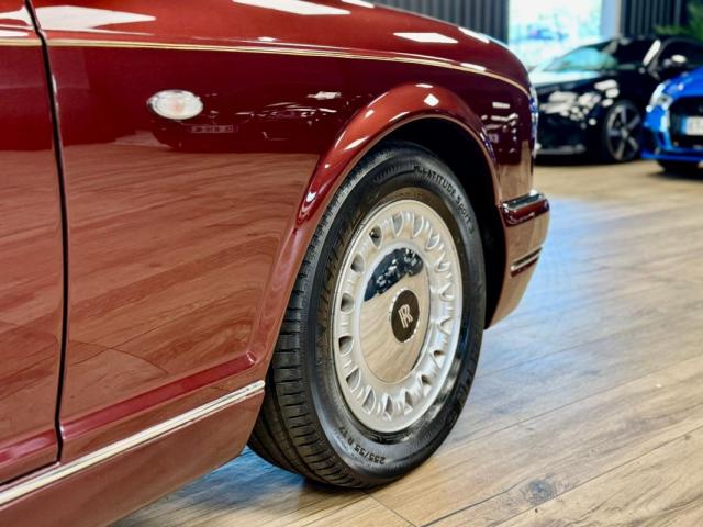 Rolls Royce Corniche image 2