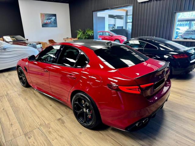 Alfa Romeo Giulia image 5