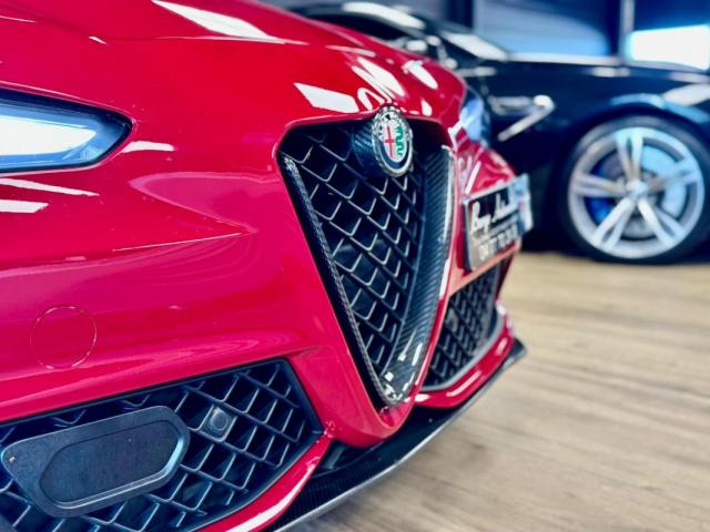 Alfa Romeo Giulia image 9