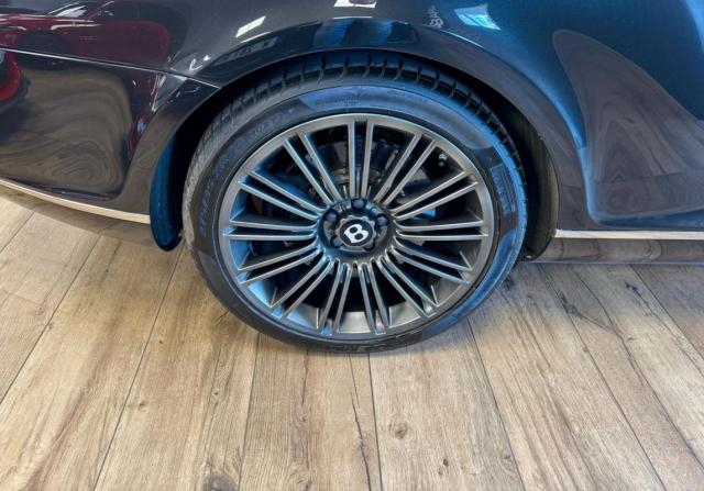 Bentley Continental Gt image 2