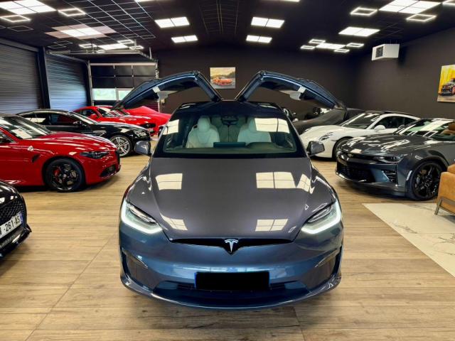 Tesla Model X image 9