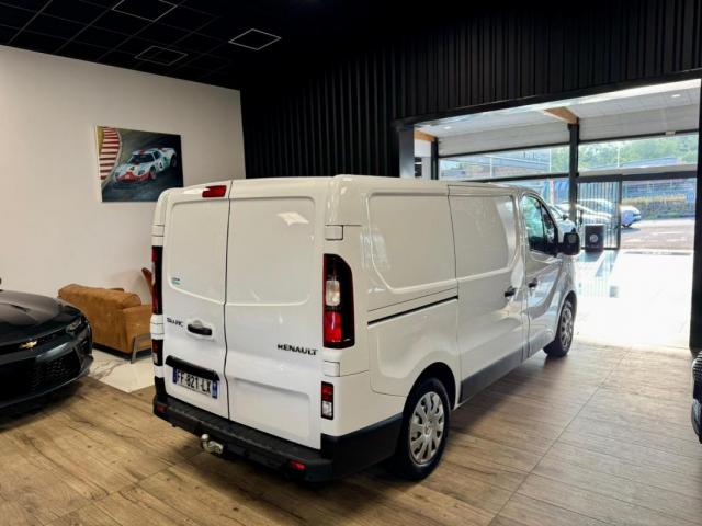 Renault Trafic image 5