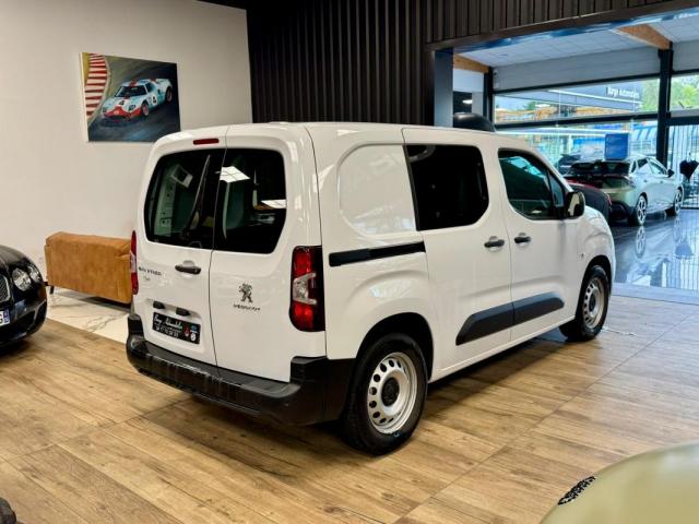 Peugeot Partner image 1