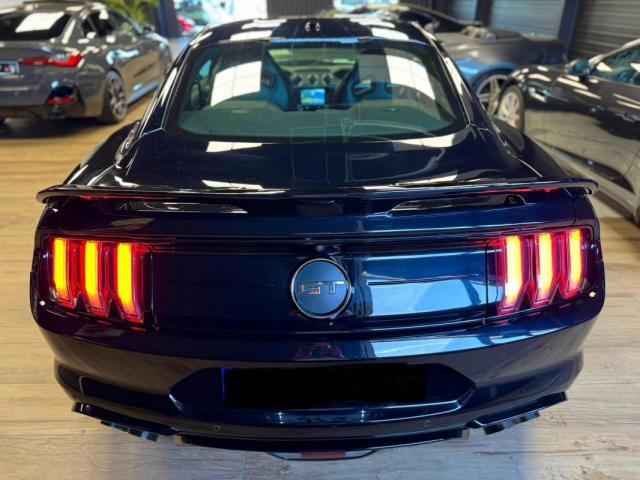 Ford Mustang image 7