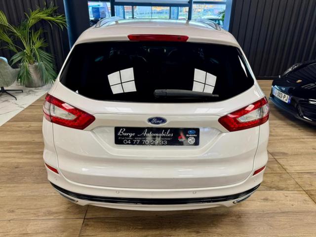 Ford Mondeo image 9