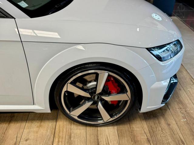 Audi Tt Rs Roadster image 2