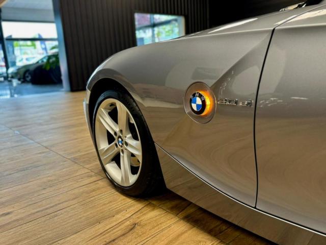 Bmw Z4 image 3