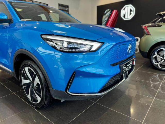 Mg Zs Ev image 3
