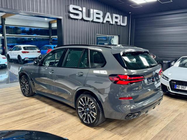 Bmw X5 image 2