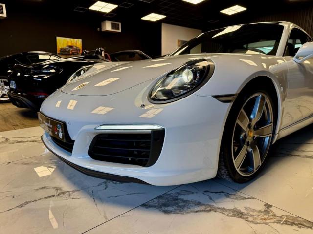 Porsche 991 image 1