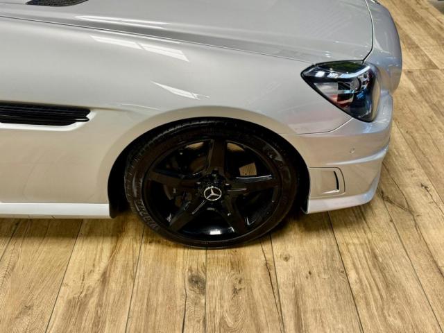 Mercedes Benz Slc image 5