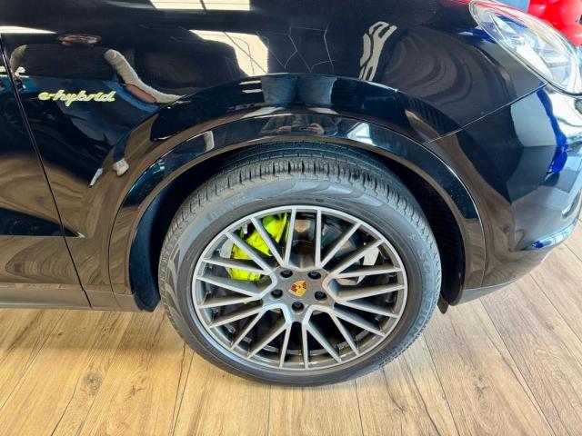 Porsche Cayenne Coupé image 6