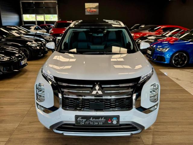 Mitsubishi Outlander Phev image 3