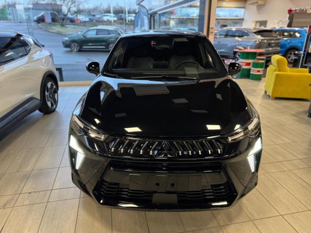 Mitsubishi Grandis image 2