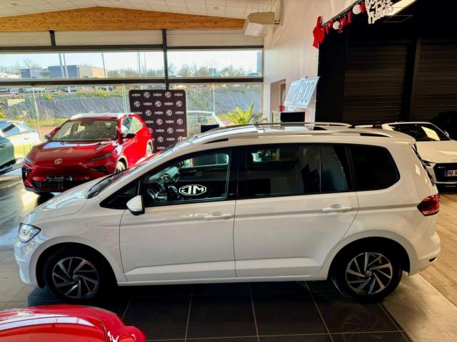 Volkswagen Touran image 1