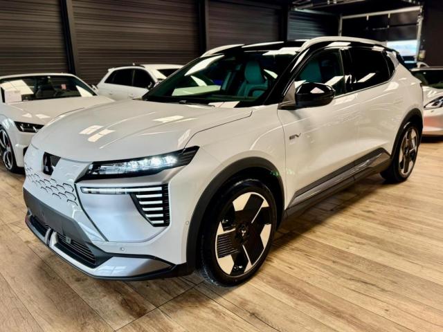 Mitsubishi Eclipse Cross Ii 87 Kwh 218 Invite+ Pack Intense